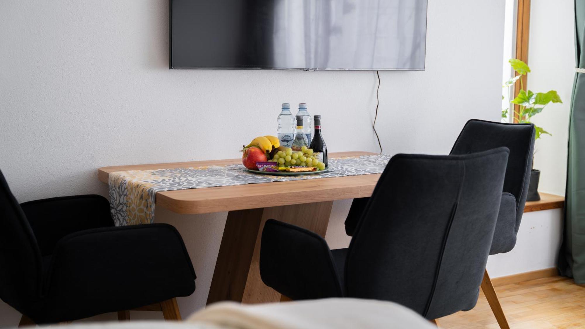 Eva Apartments - Bergisel Инсбрук Екстериор снимка